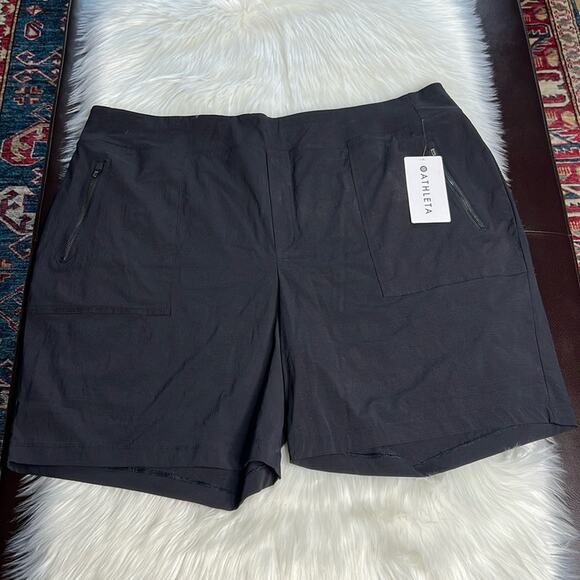Athleta Black Plus Size Trekkie North Bermuda Shorts - Picture 2 of 7